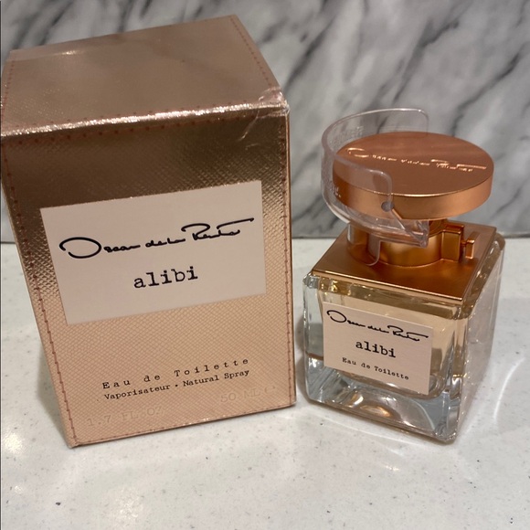 Oscar de la Renta Other - Oscar de la Renta Alibi Eau de Toilette 50ml